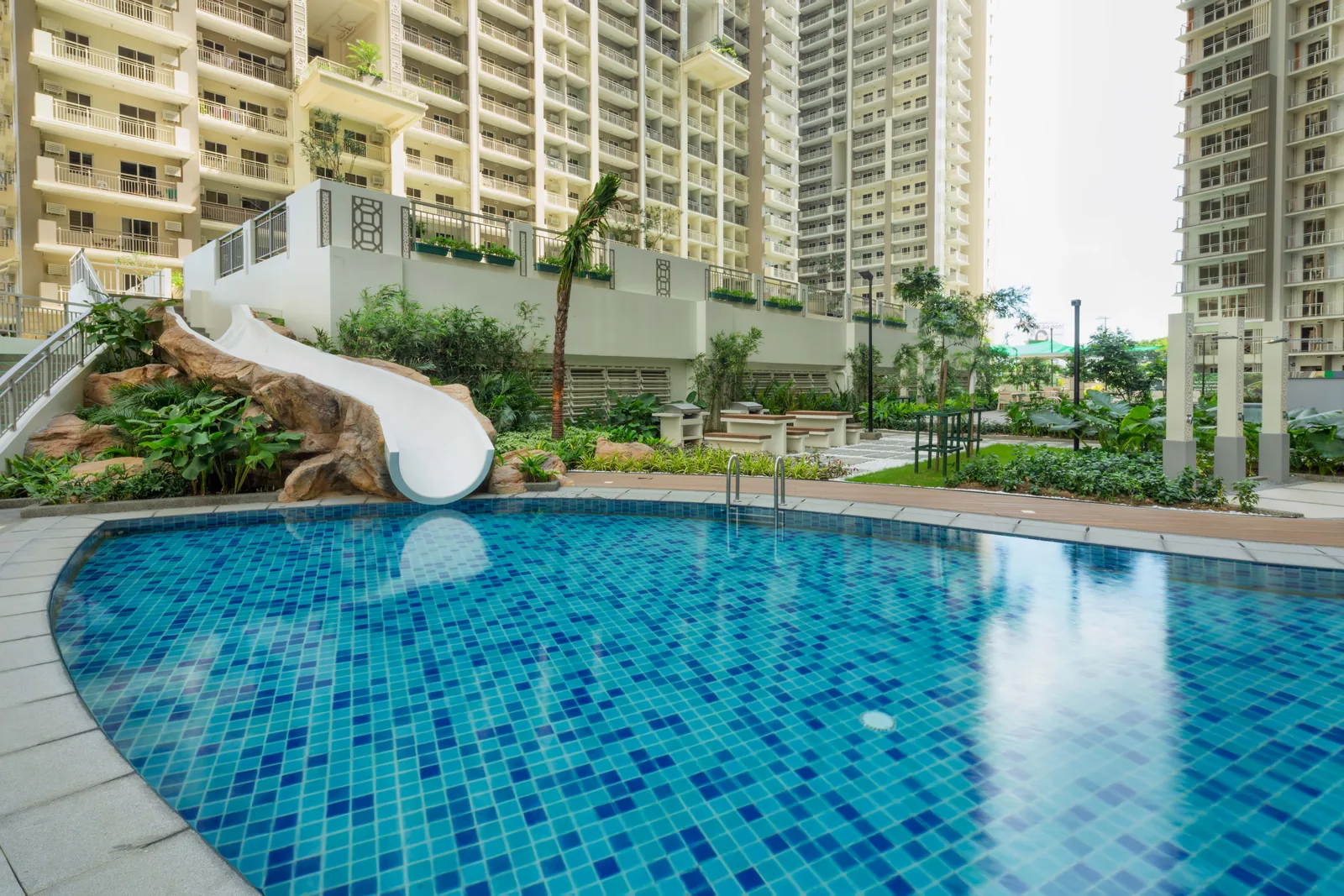 The resort pool at Allegra Garden Place, Pasig — actual photograph